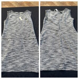 NWT Max Studio London dress size M
Pit to pit: 17”
Length: 33”